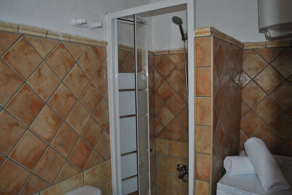 آ كي لي كاسونا دي تيجيدا حمام