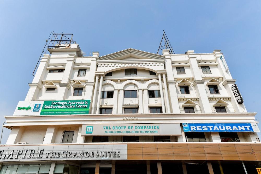 سيلفر كي إكزكيوتيف ستايز 40794 إمبير بلازا المنطقة الخارجية