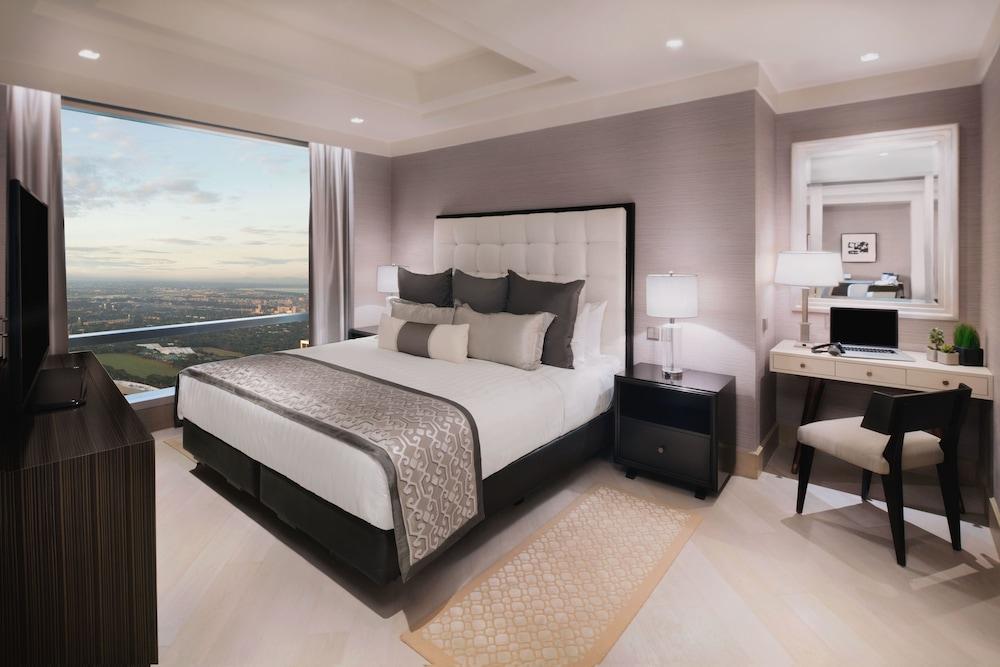 شانغري-لا ريزيدنسيز آت ذا فورت، مانيلا