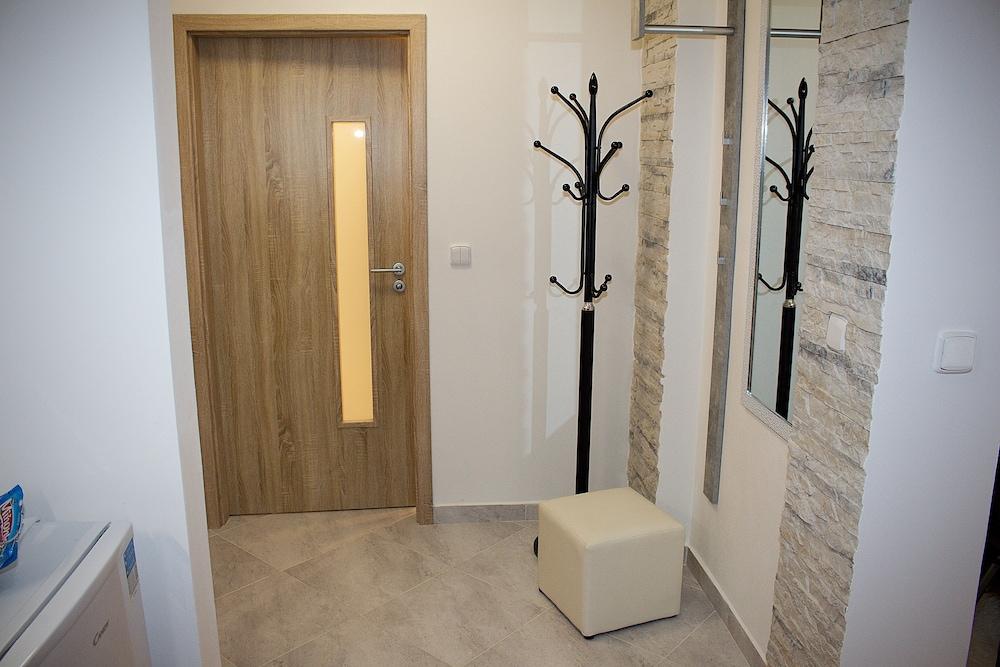 لاكشري ستوديو إن ذا هارت أوف بيرون الفندق من الداخل