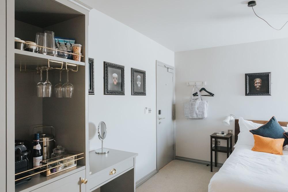 ذا جينجر بيج غرفة