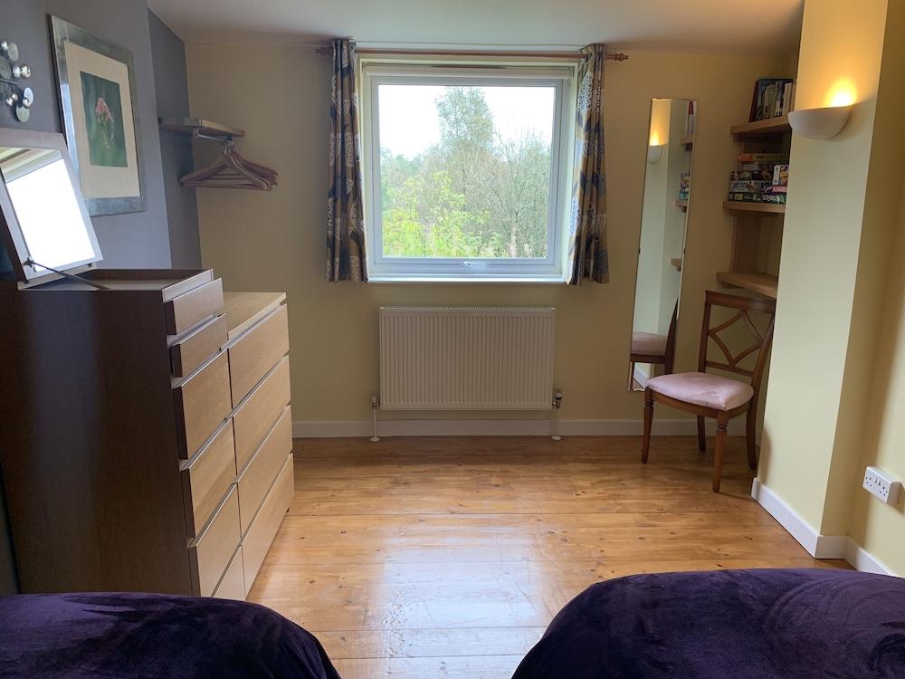 Ffos y Ffin - Ascension in the Fields Interior