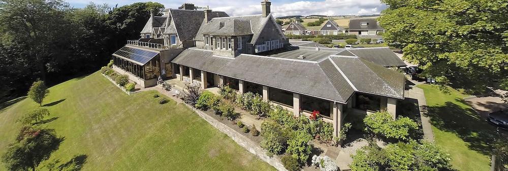 ذا أولد مانور هوتل