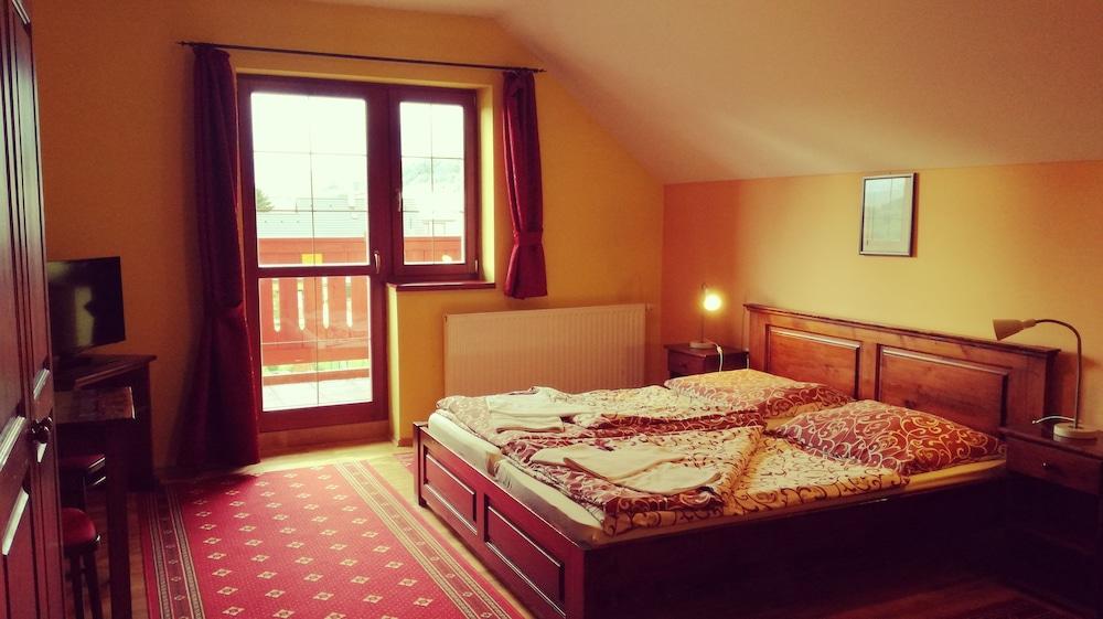 بنزيون موتيل