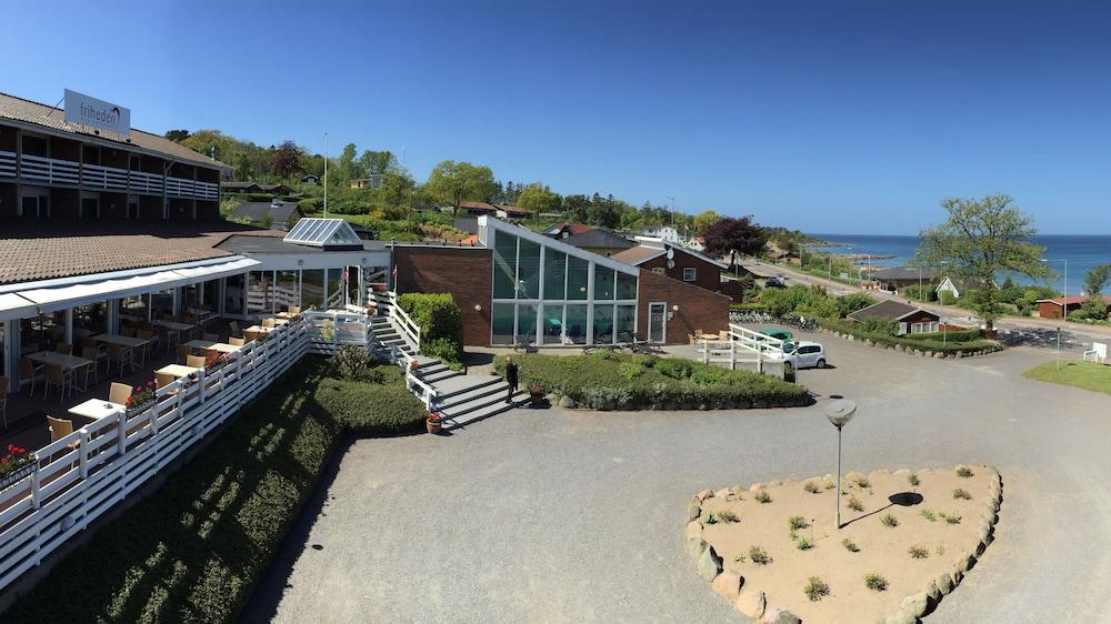 هوتل فريهيدين