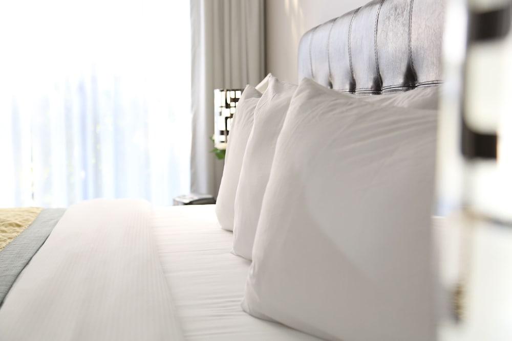 إدوارد هوتل نورث يورك