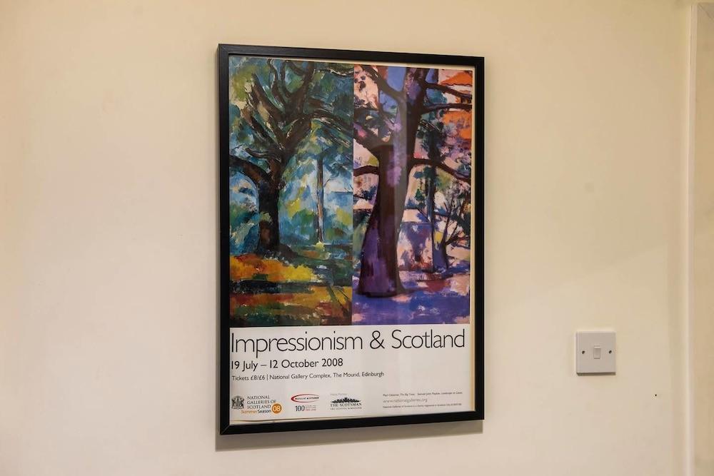 جويفي بيرفيكت لوكيشن! - ستيليش آند كوزي روز سبا با ت غرفة