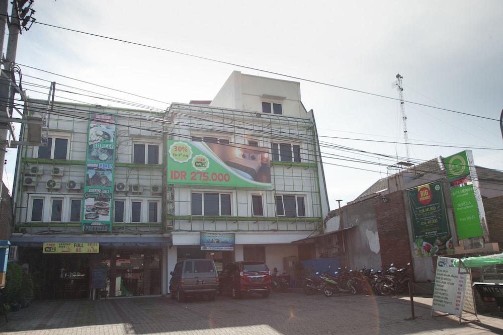 ريد دورز نير كاواسان إندستري سير 2