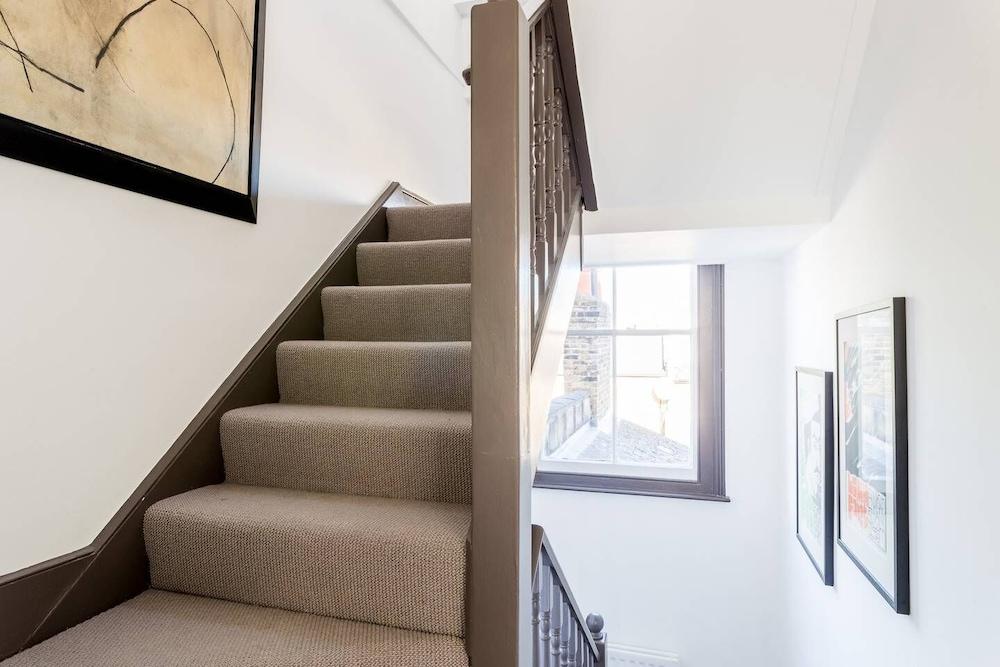 ستايليش فولهام 2بد لوفت فلات، 5 مين فروم توب داخلي