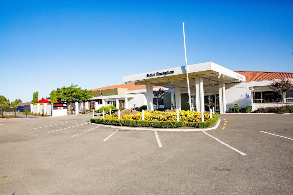 ذا ردوود هوتل