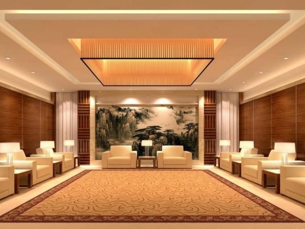 GreenTree Eastern Rizhao RongAn Shuimuqinghua Hotel