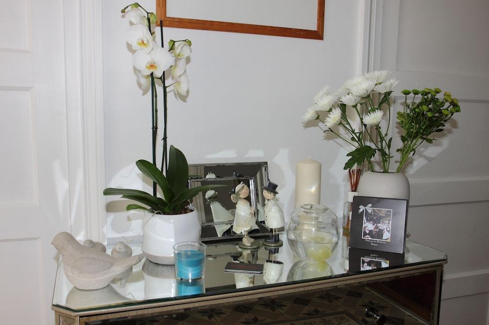 ليه ماتينز بلوز بيد آند بريكفاست الفندق من الداخل