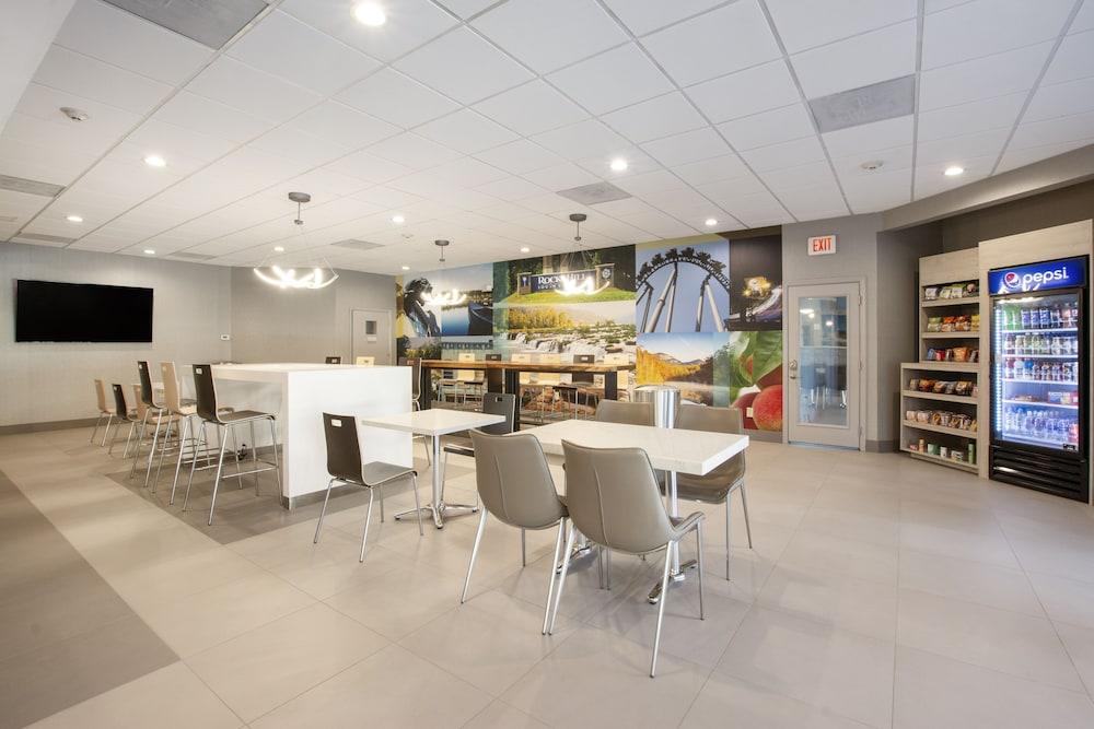 كلاريون بوينت روك هيل نير يونيفيرسيتي