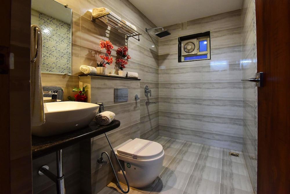 هوتل دايال شري بارادايس غرفة