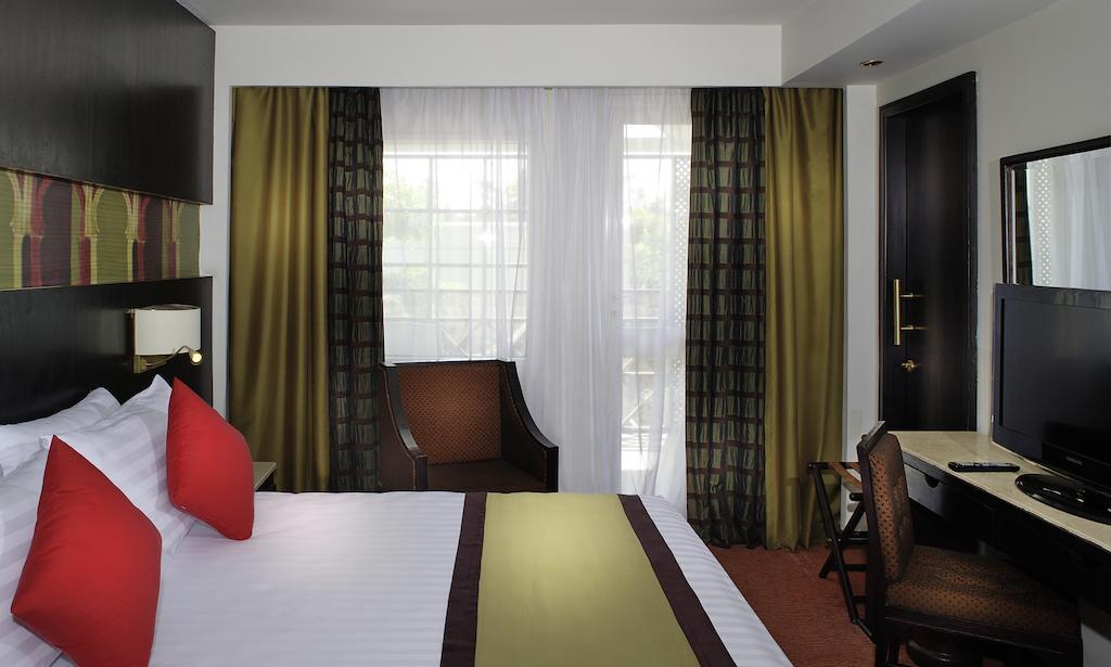 Mercure Cairo Le Sphinx Others