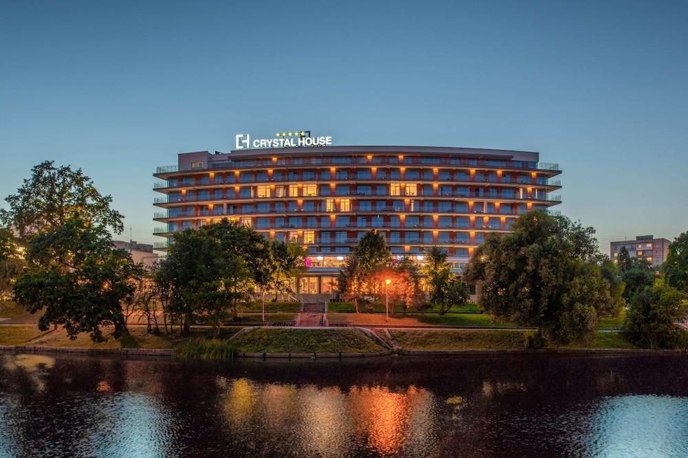 كريستال هاوس سويت هوتل آند سبا