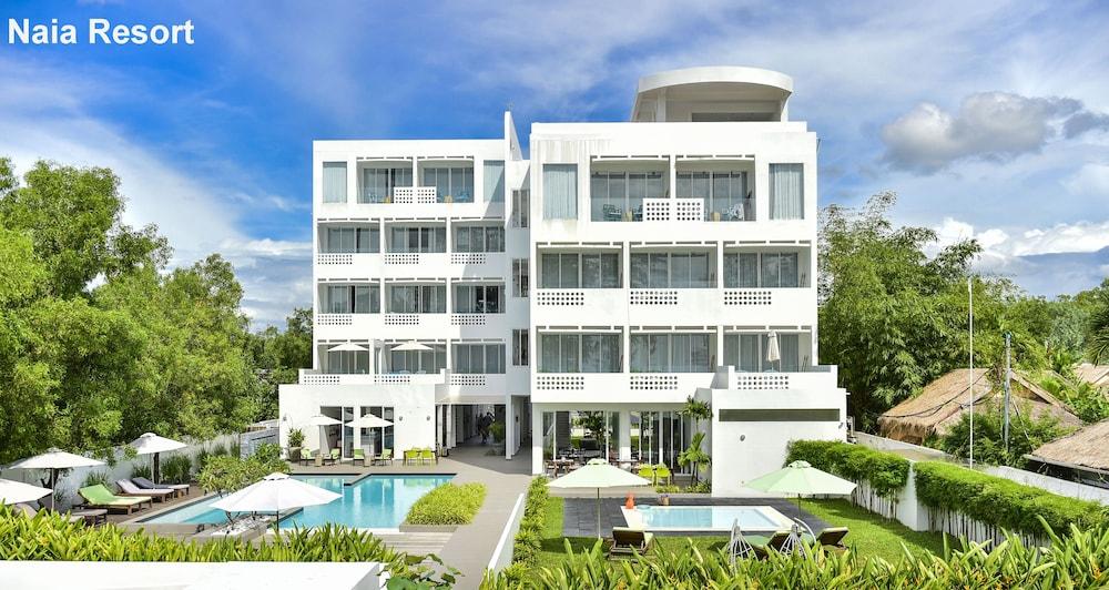 نايا ريزورت