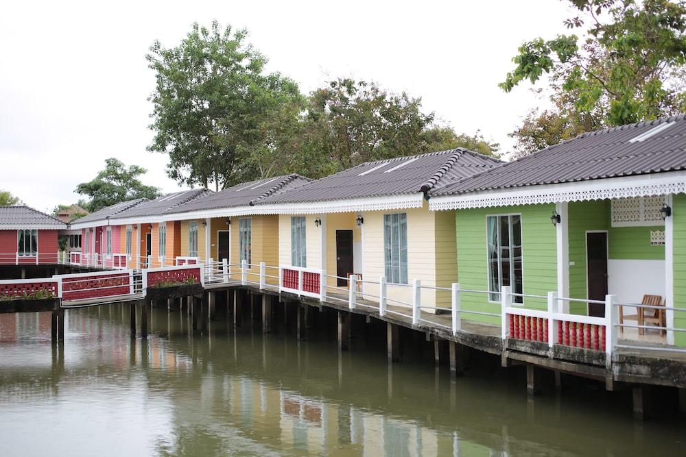 لامبام ريزورت