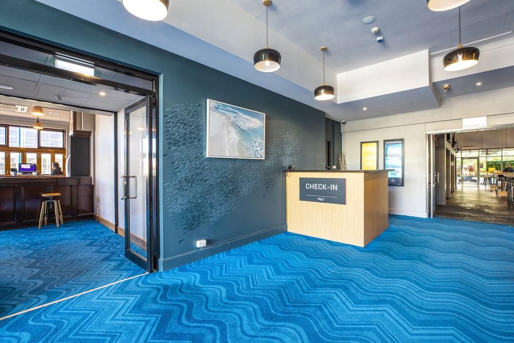 نايتكاب آت أوشن بيتش هوتل منطقة الاستقبال