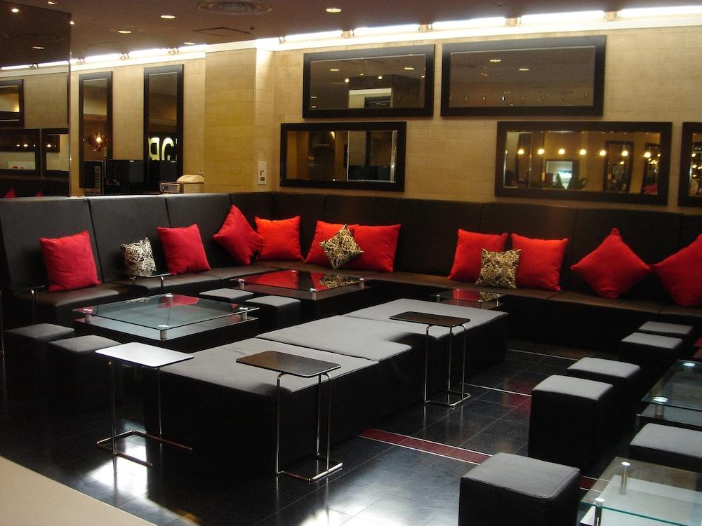 جرين ريتش هوتل ماتسو إيكيماي منطقة الجلوس في الردهة