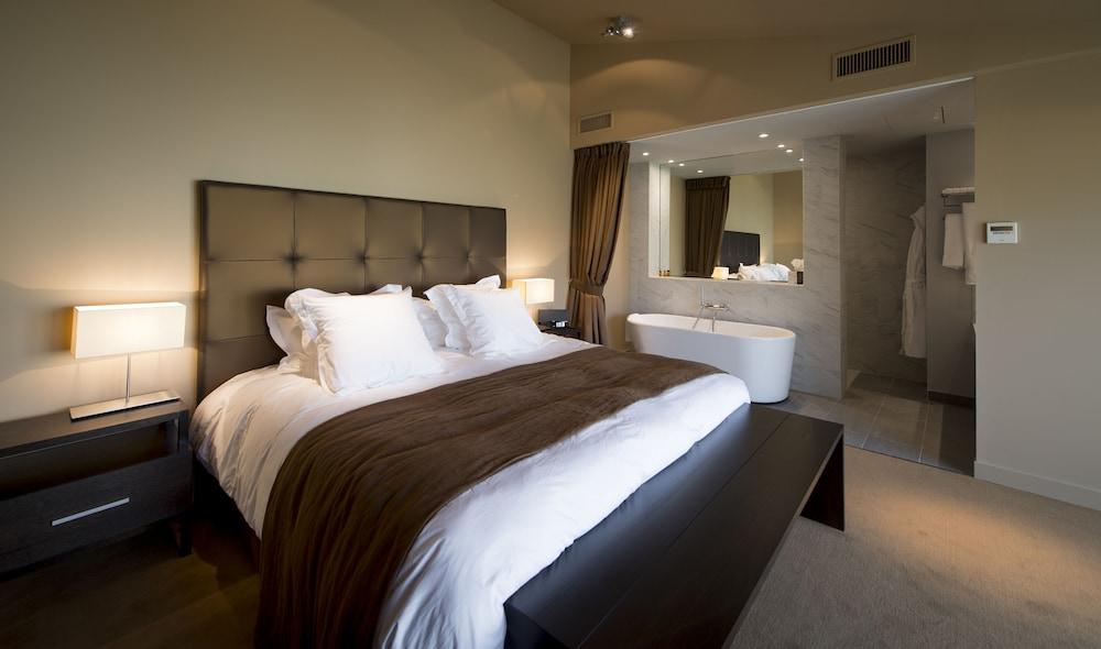 هوتل ليجارو