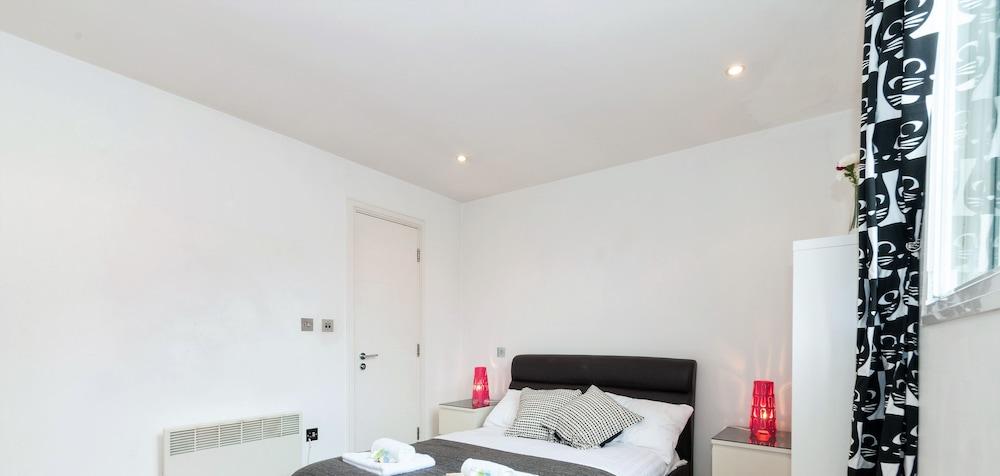 ذا تشامبرز سويتس