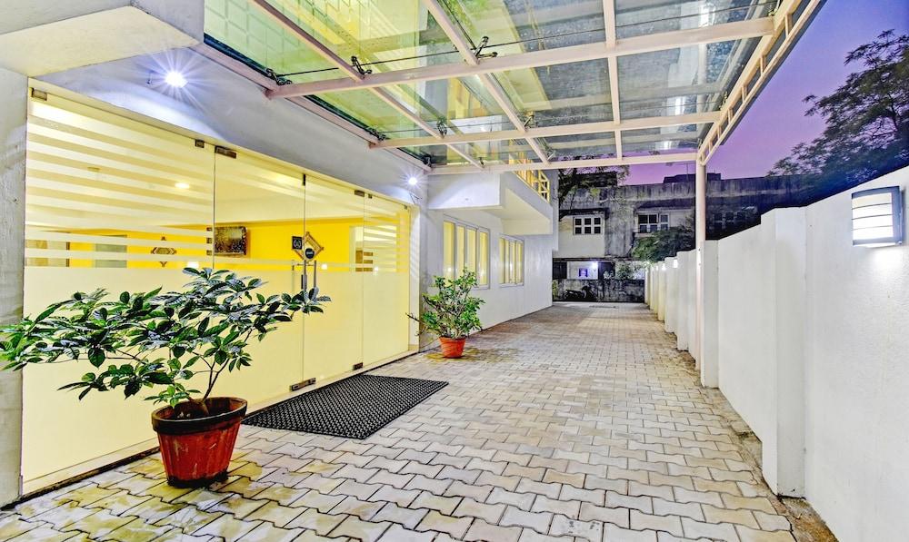 Treebo Vapr Guindy Ekkatuthangal Exterior