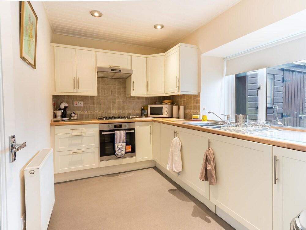 إمبريسيف هوليداي هوم إن أوشتيراردر ويذ جاردن مطبخ خاص