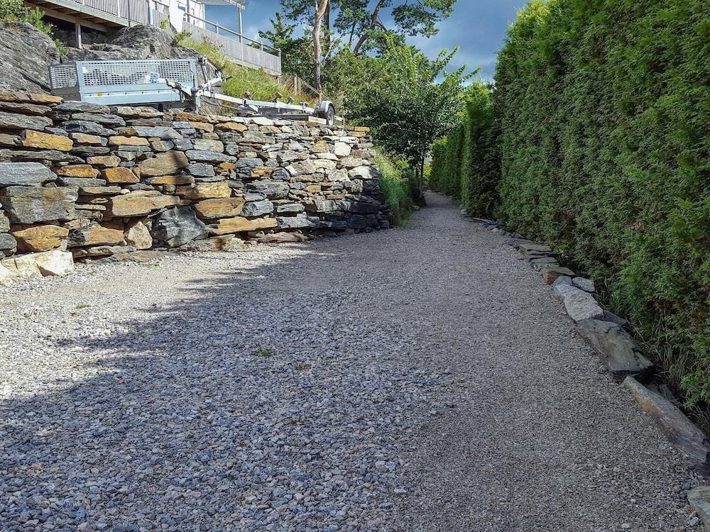 4 بيرسون هوليداي هوم إن ستوراهوجا