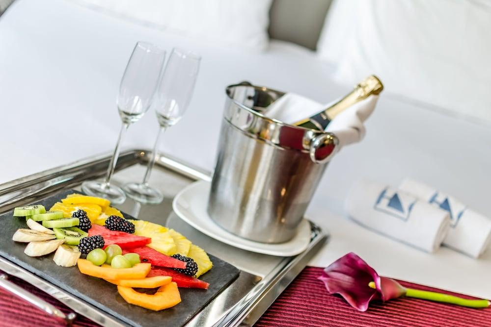 يوروستارز إيجزيكيوتيف هوتل غرفة