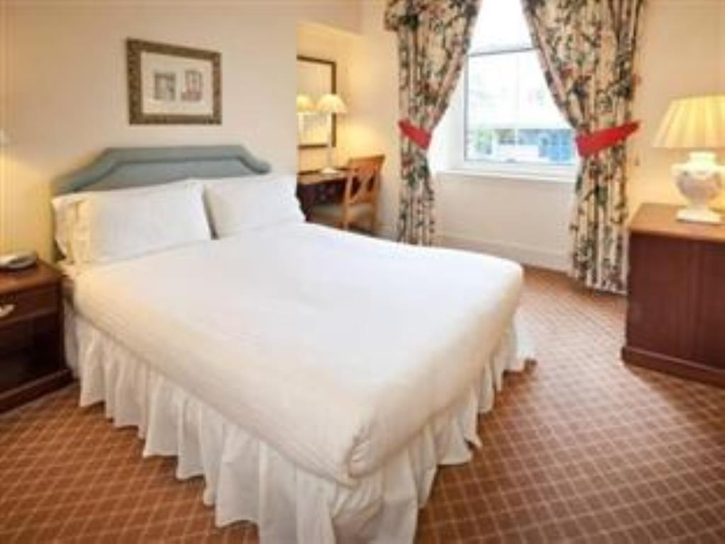 سكين هاوس هوتل سويتس-هولبورن أخرى