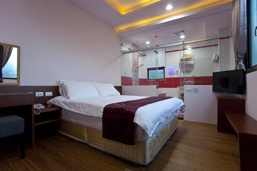 Sin Ging Hong Resort Room