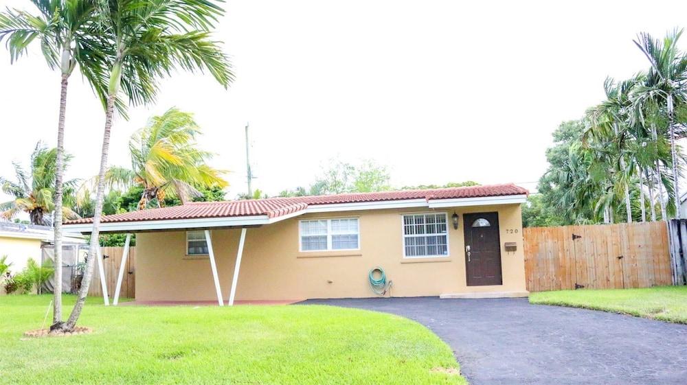 Sunset Place Exterior