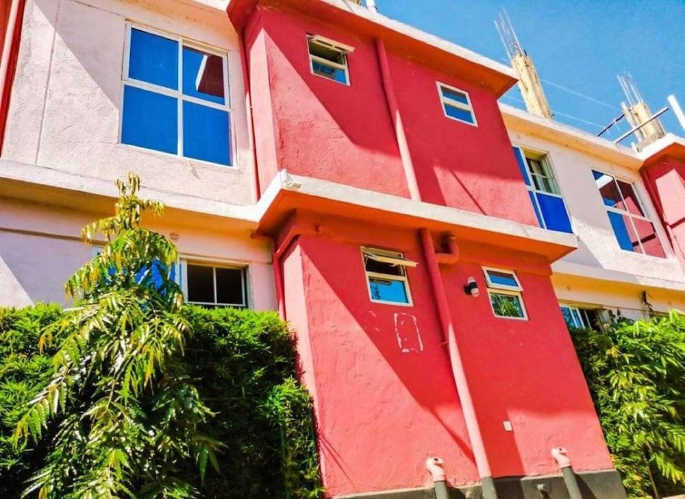 هوتل موردين بروك