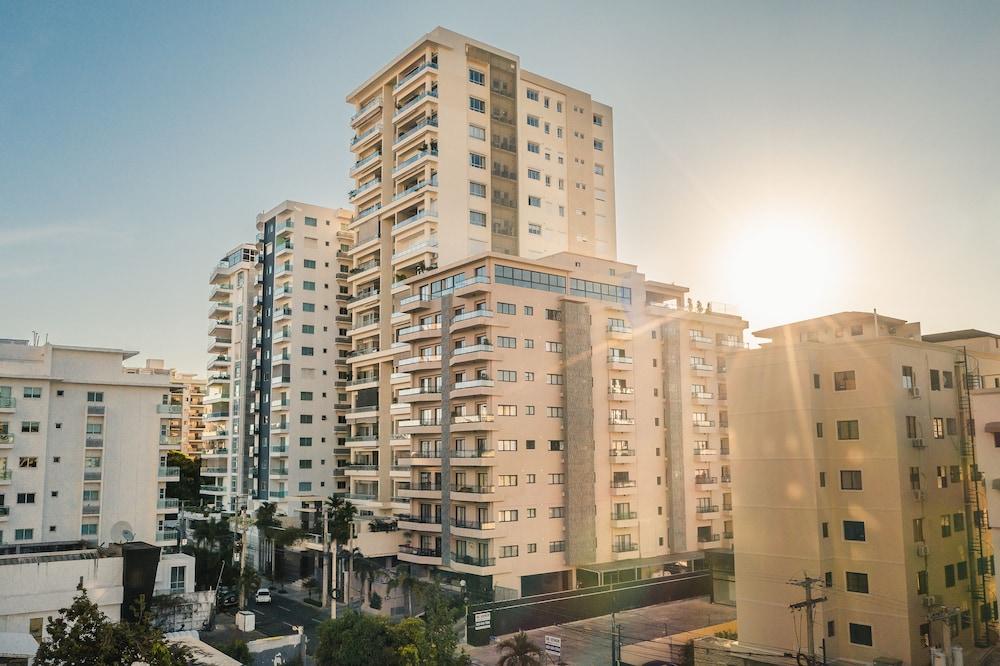 ريجاتا ليفينج هوتل باي مينت