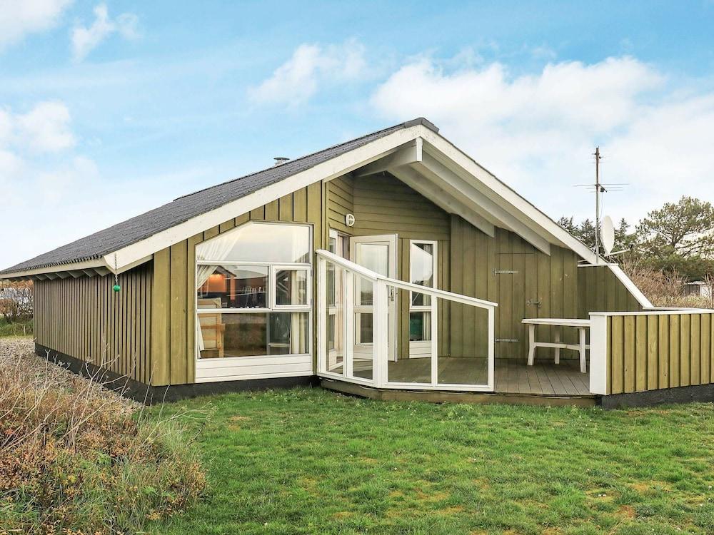 تراديشيونال هوليداي هوم إن هفايد ساندي ويذ سونا