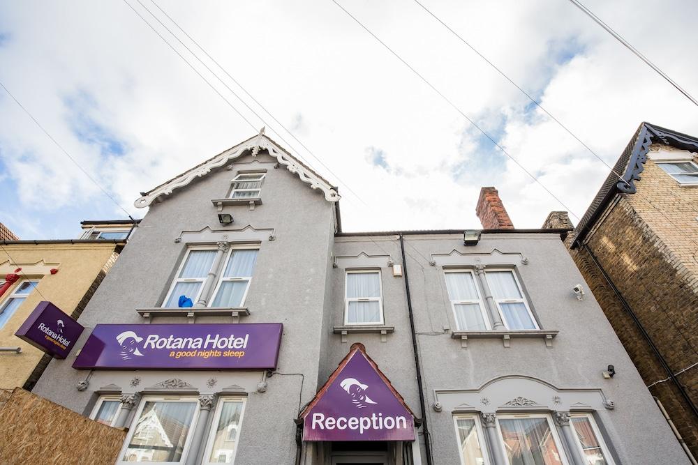 روتانا هوتل لميتيد