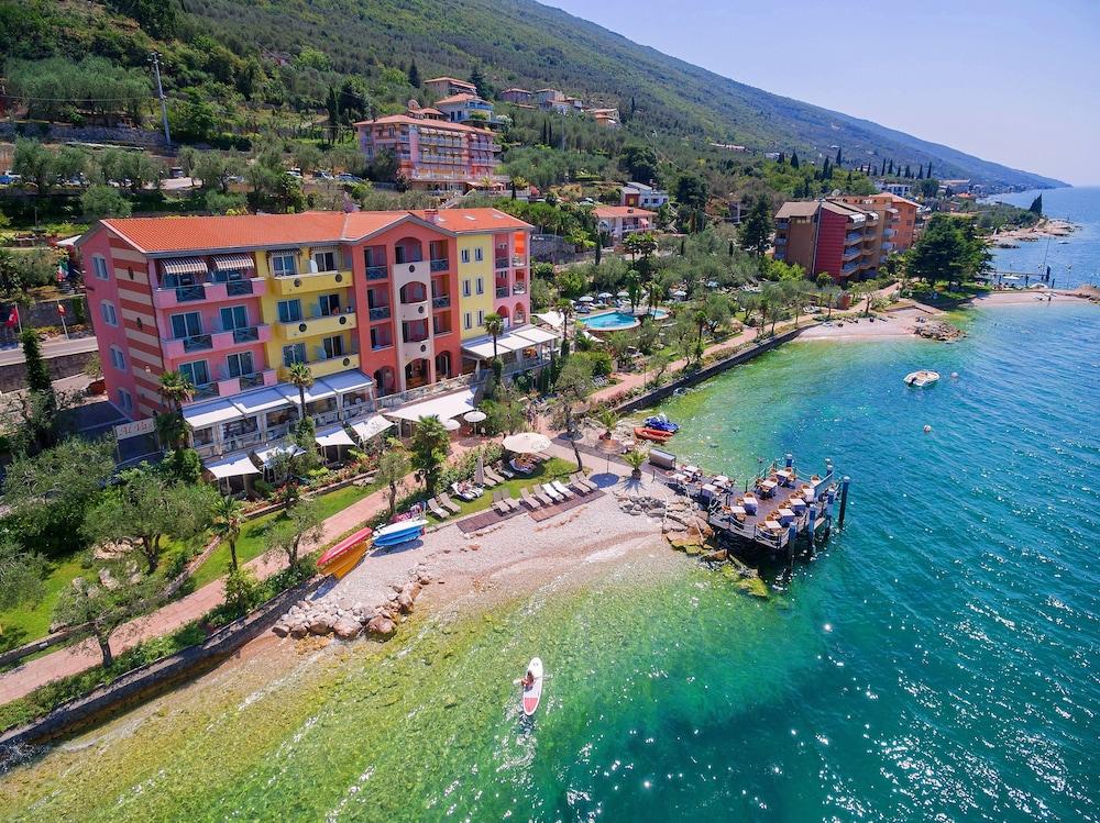 بيلفيوري بارك هوتل - لبالغس ٔنلي