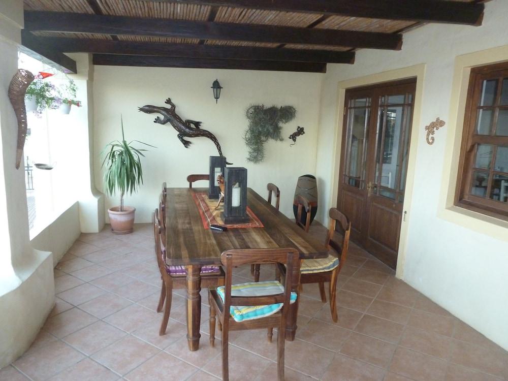 لانجيبيرج جيست لودج منصة تسجيل إجراءات الوصول/المغادرة