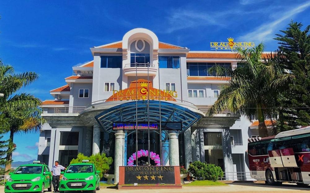 Vietsovpetro Hotel