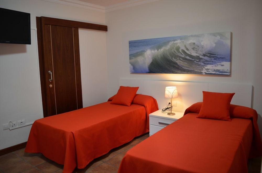 أبارتامنتوس تيراثاس دي لوس خيجانتيس باي سونكانارياس أخرى