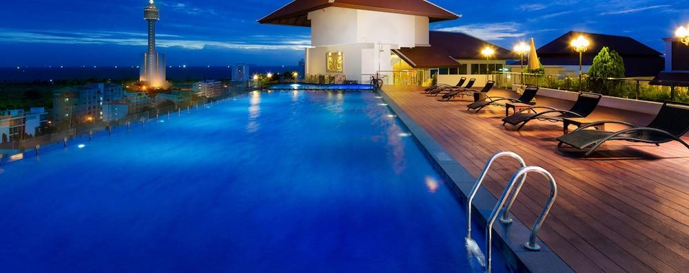 آيارا جراند هوتل