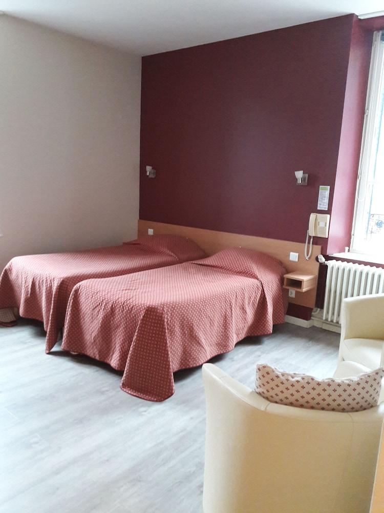 Aux Studios du Parc Room