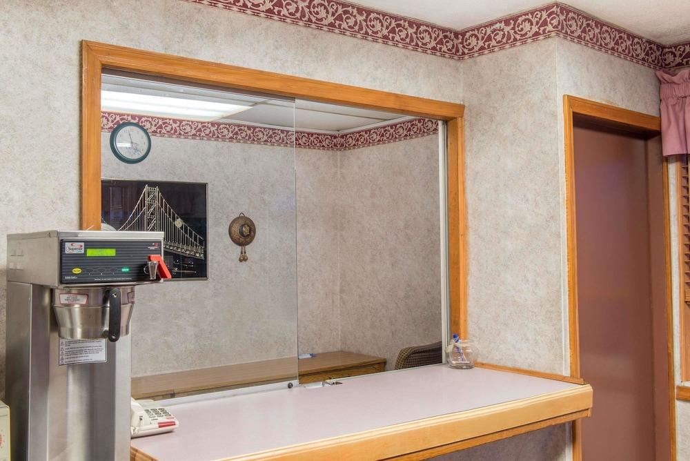 سوبر 8 باي ويندام سنترفيل - ريتشموند الردهة