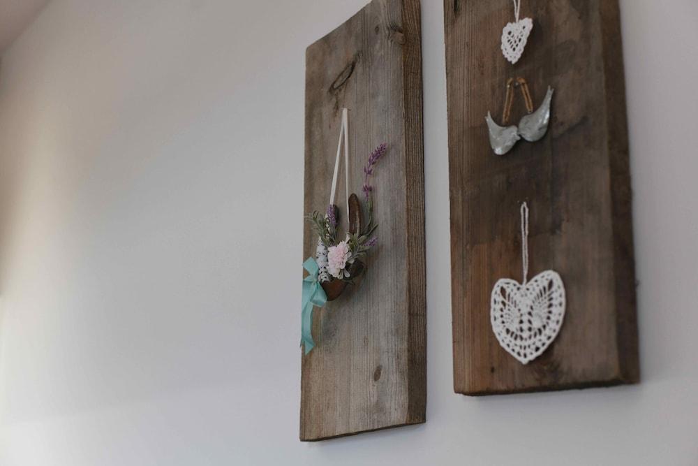 دفورزيسكو هوتل آند ريستورانت تفاصيل الفندق من الداخل