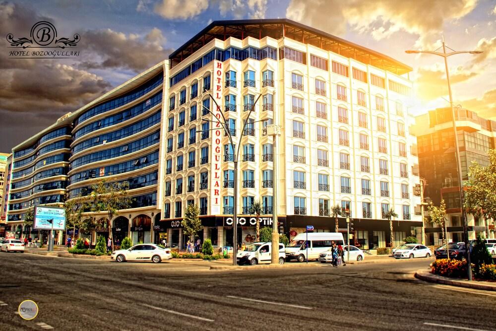 هوتل بوزو جولاري