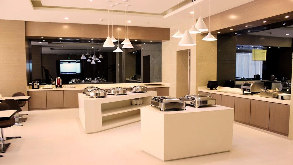 Holiday Inn Express Weihai Hi-Tech Zone by IHG Restaurant