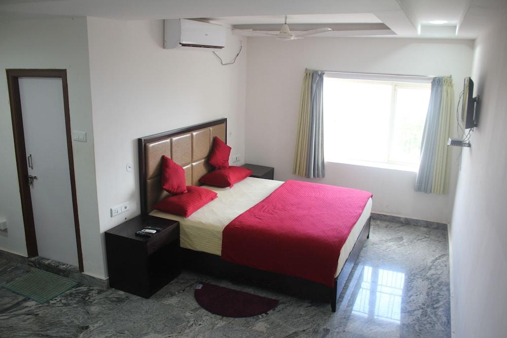 هورسلي هيلز هوليداي هومز