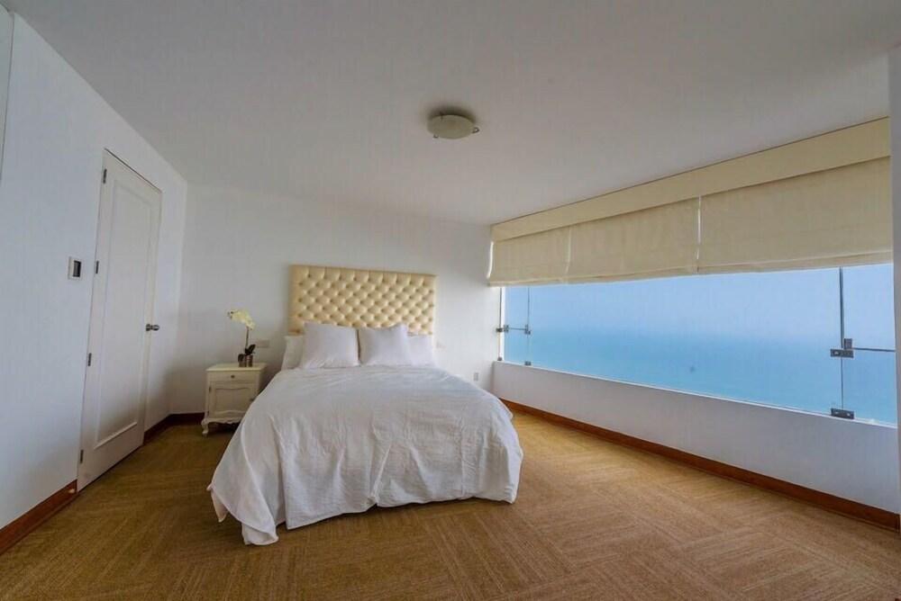 Mv15 Ocean View Miraflores Room