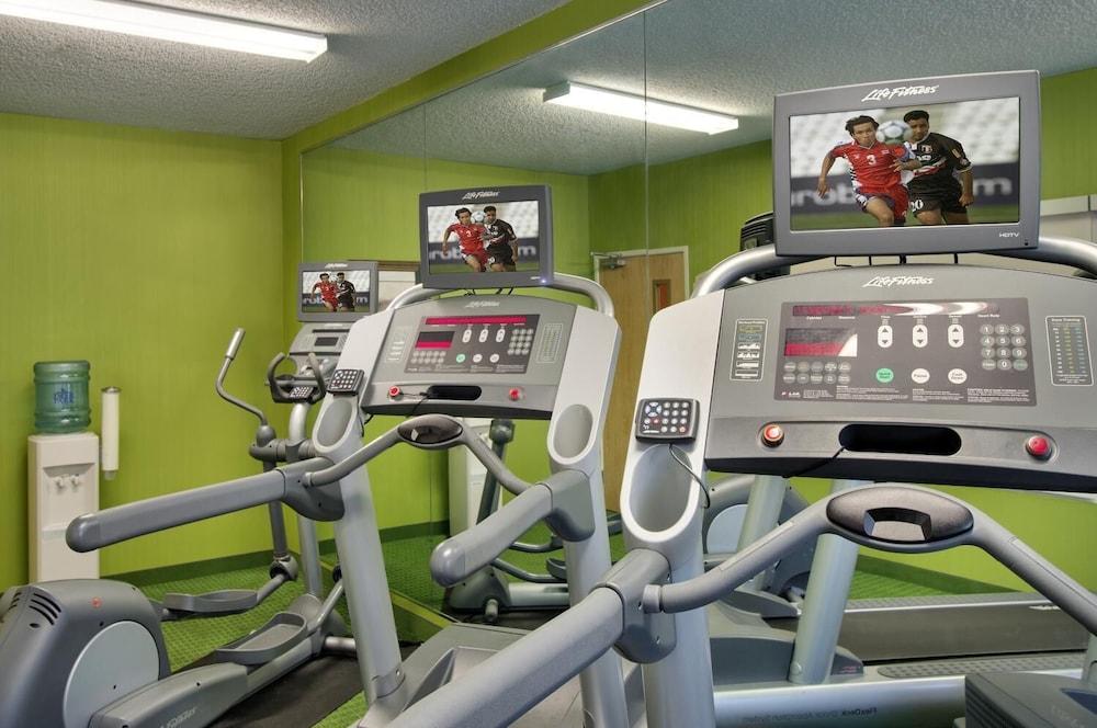 فيرفيلد إن آند سويتس باي ماريوت تامبا... مرفق اللياقة البدنية